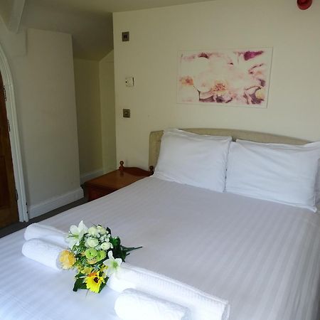 Milverton Hotel Манчестър Стая снимка